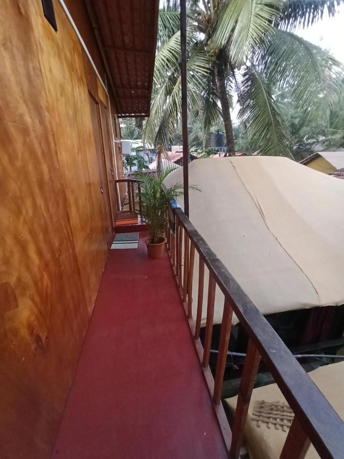 Casa Fiesta Sea Front Beach Huts Patnem Beach Exterior foto